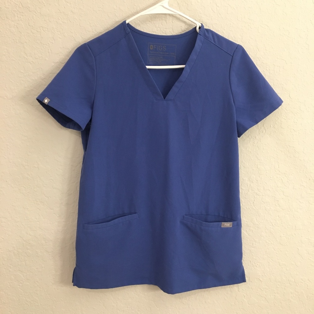 FIGS Casma Three-Pocket Scrub Top Denim